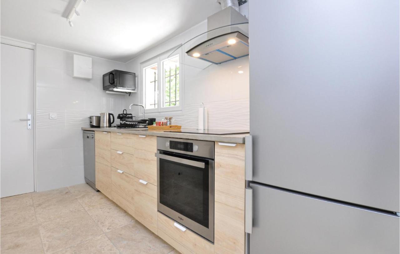 Awesome Apartment In Saint-Jeannet With Kitchen Exterior foto